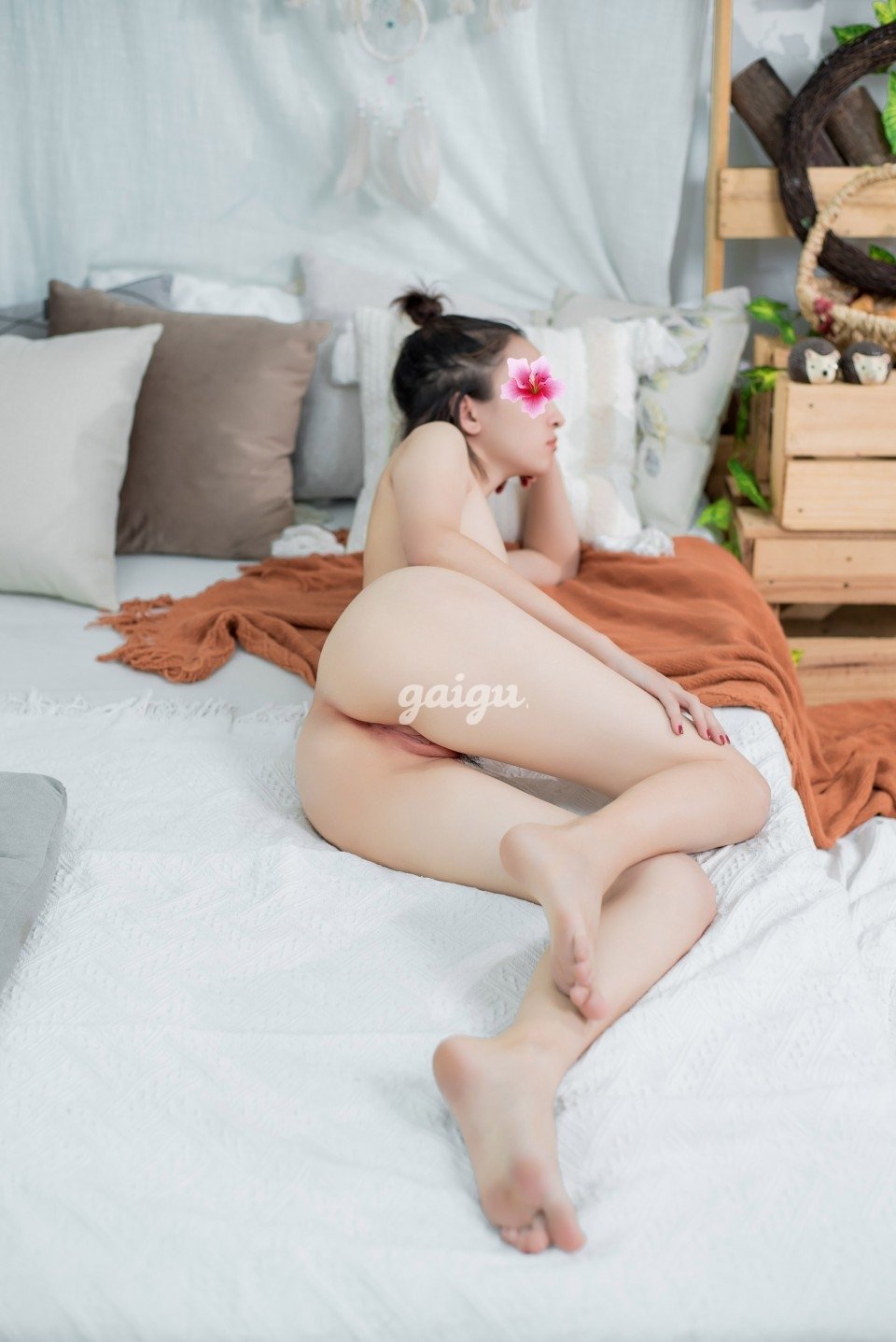 Linh Cáo – Da Trắng Dáng Ngon, Mình Dây Nuột Nà, Rất Xinh Và Chiều Khách