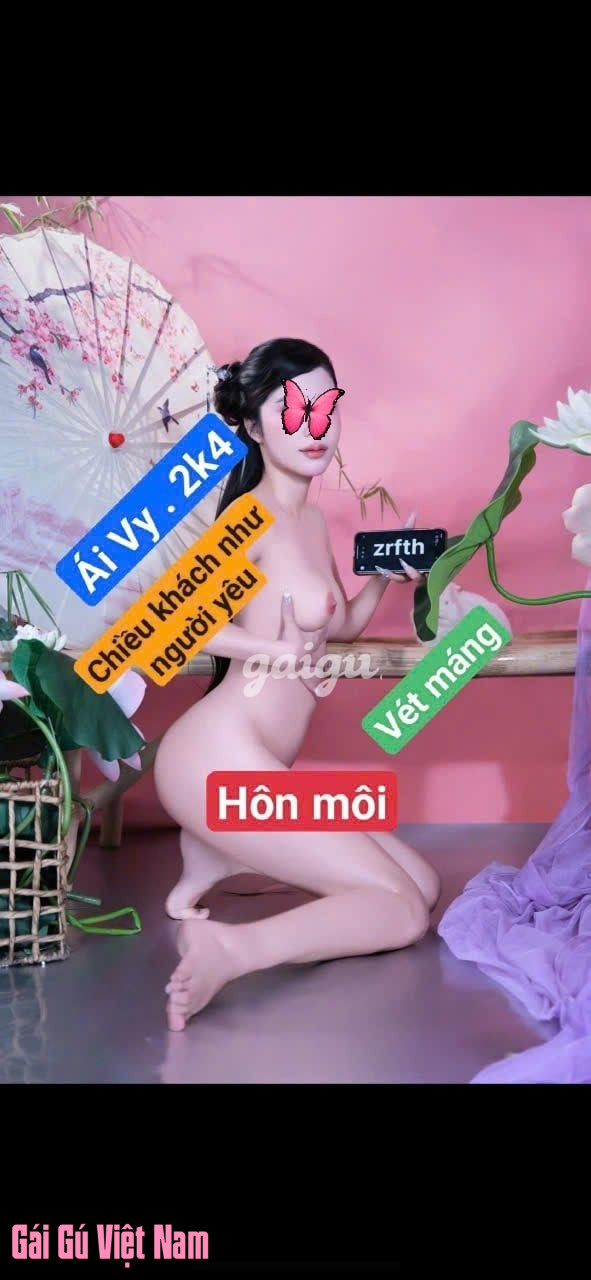 ❣️ÁI VY❣️MỚI VÀO NGHỀ XINH DÂM NGOAN HIỀN NHƯ NY